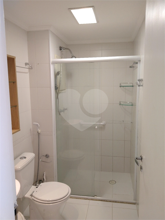 APARTAMENTO em LAPA