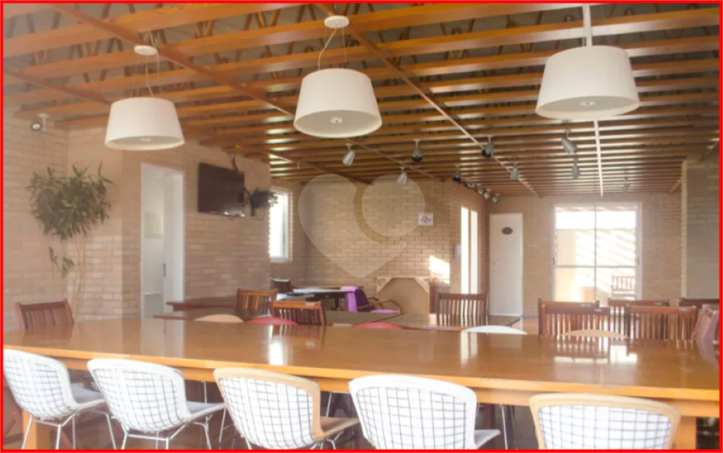 APARTAMENTO em LAPA