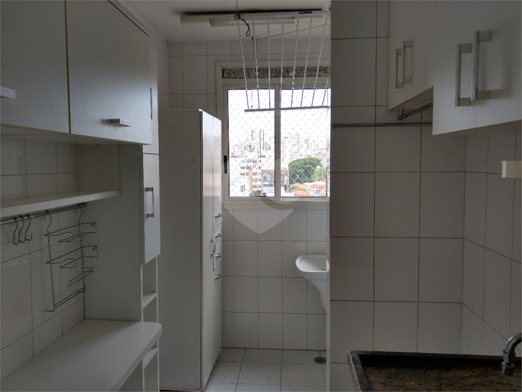 APARTAMENTO em LAPA