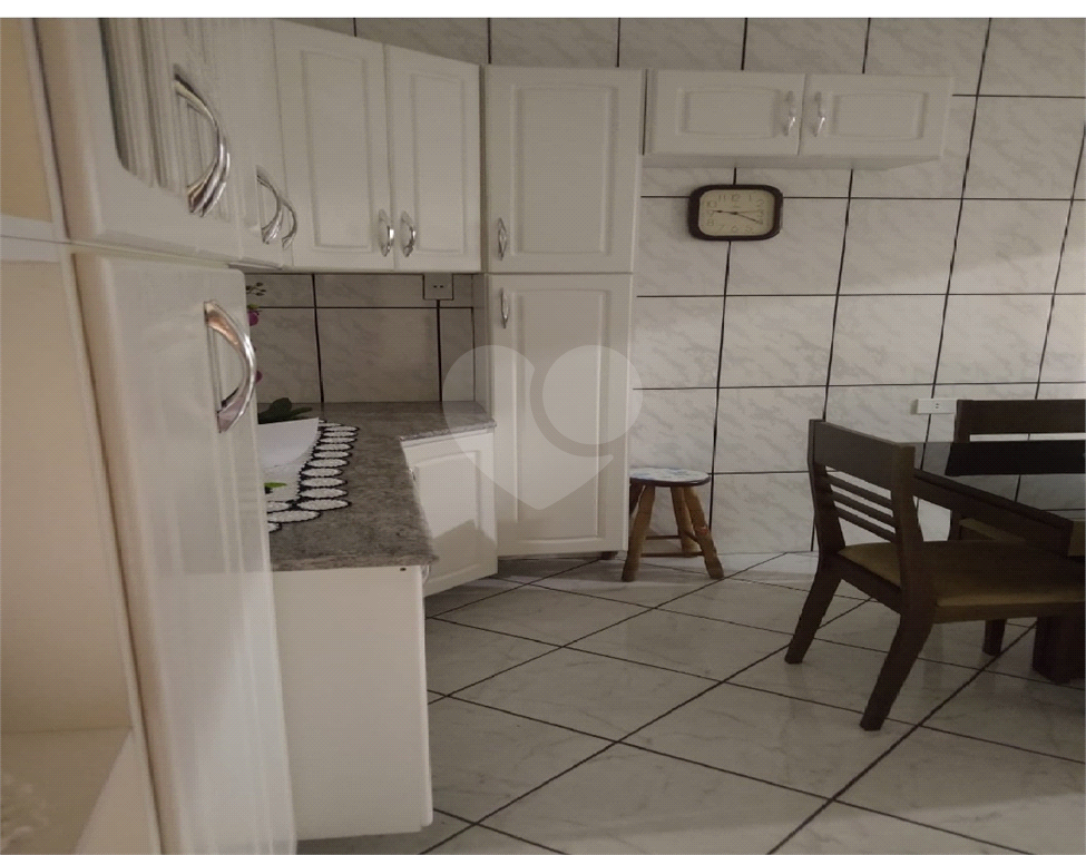 Casa à venda com 2 quartos, 160m² - Foto 7