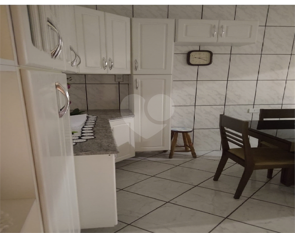 Casa à venda com 2 quartos, 160m² - Foto 14