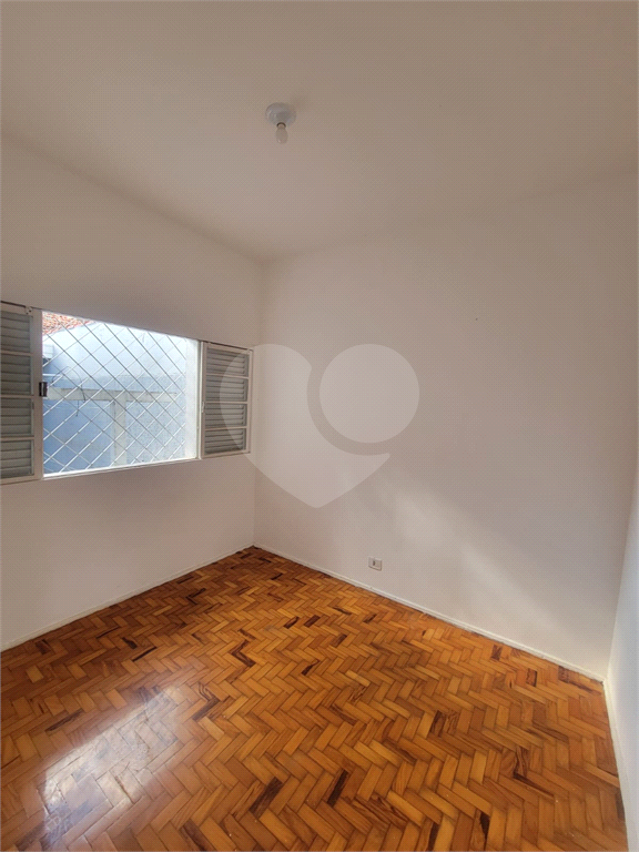 Casa para alugar com 3 quartos, 190m² - Foto 9