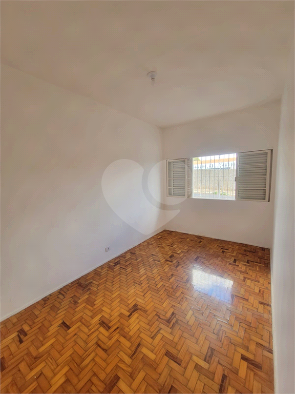 Casa para alugar com 3 quartos, 190m² - Foto 12