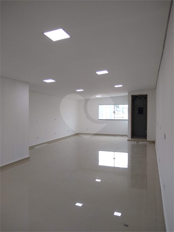 Prédio inteiro a venda todo reformado no bairro Vila Leonor