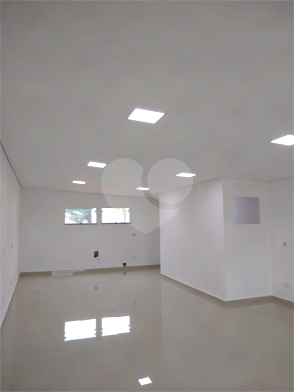Prédio inteiro a venda todo reformado no bairro Vila Leonor