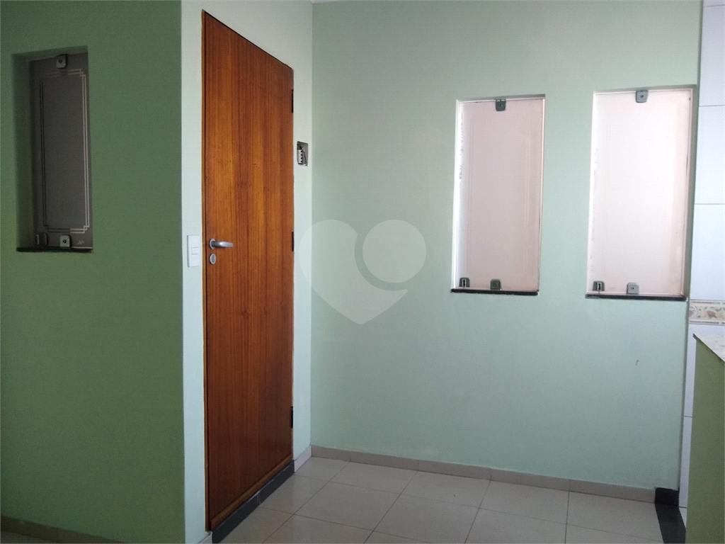Prédio inteiro a venda todo reformado no bairro Vila Leonor