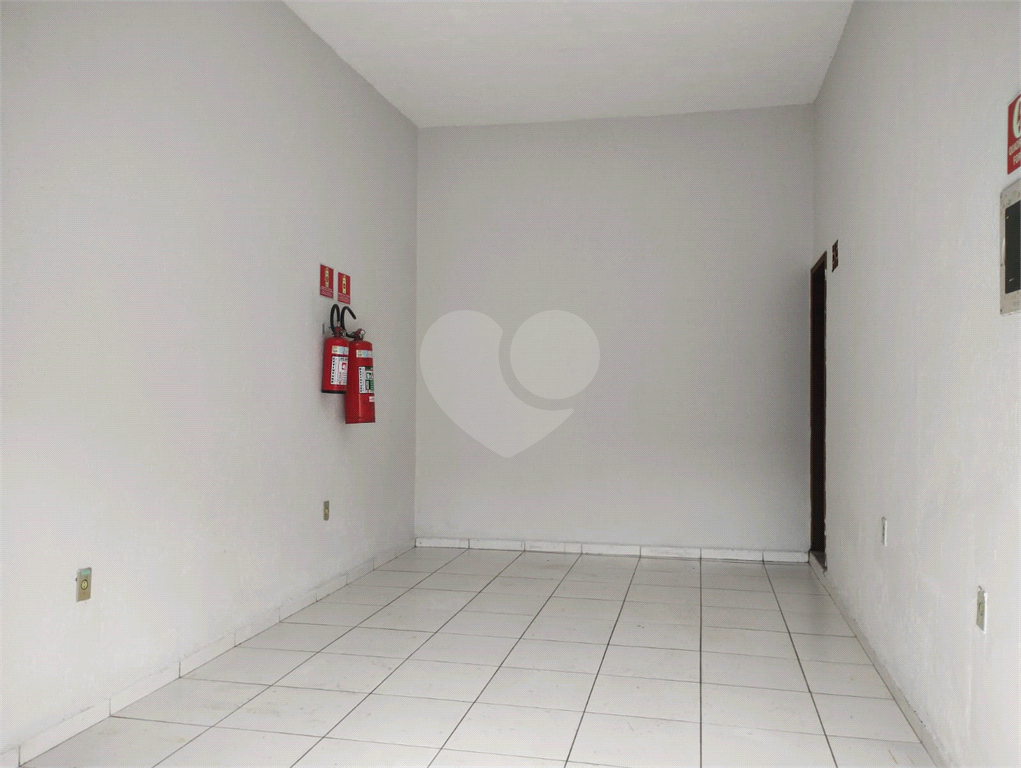 Prédio inteiro a venda todo reformado no bairro Vila Leonor