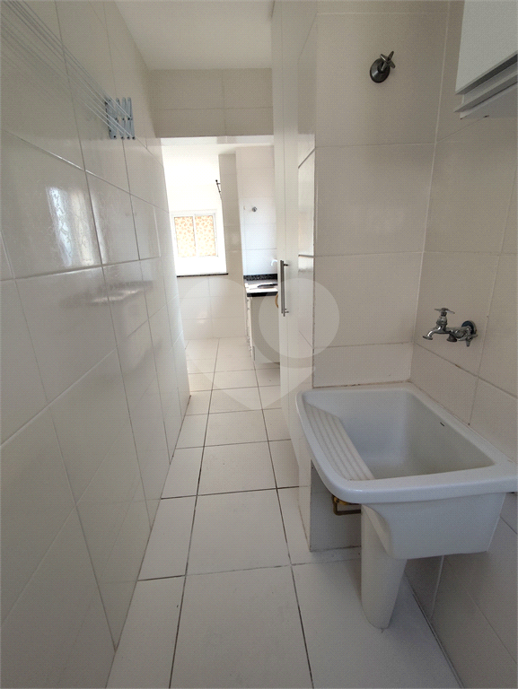 Apartamento para alugar com 2 quartos, 76m² - Foto 8