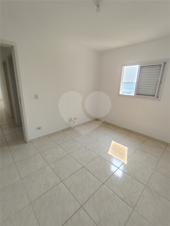 Apartamento para alugar com 2 quartos, 76m² - Foto 16