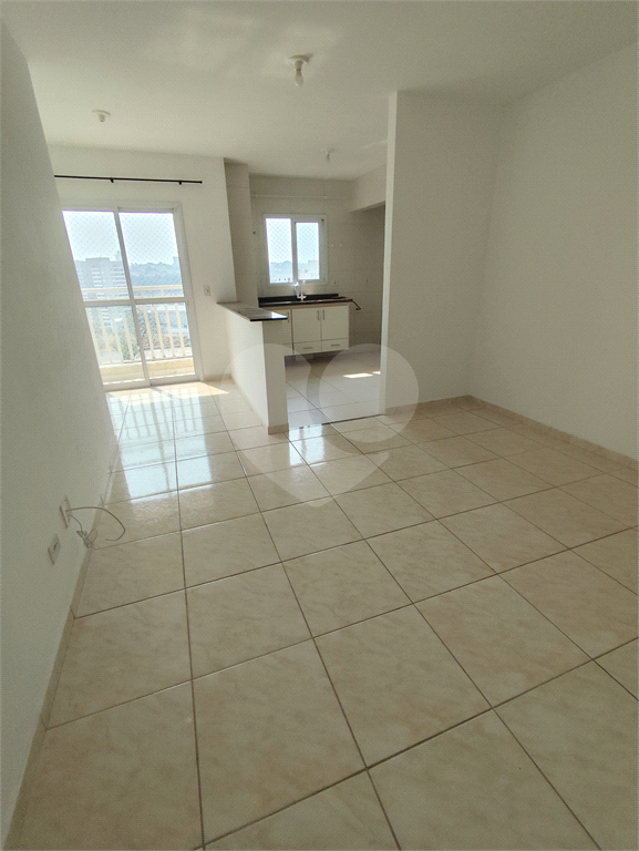 Apartamento para alugar com 2 quartos, 76m² - Foto 24