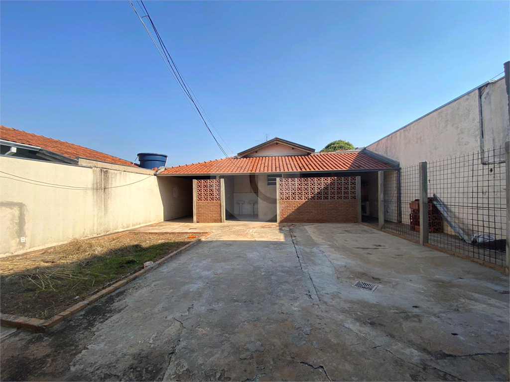 Casa à venda com 4 quartos, 164m² - Foto 17