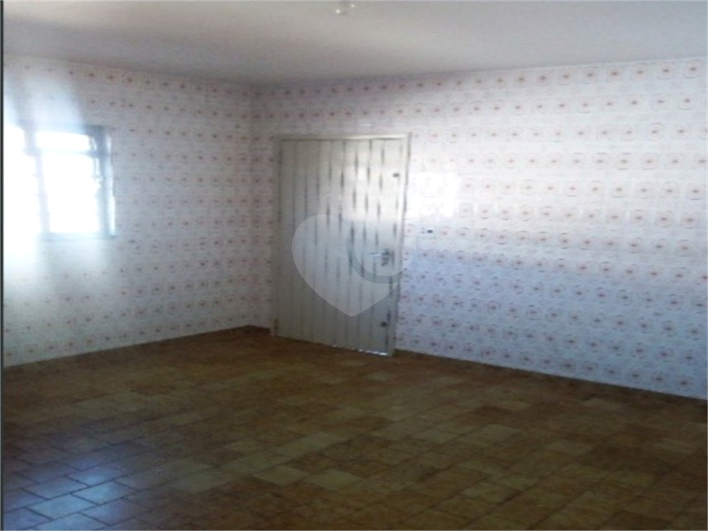 Casa à venda com 2 quartos, 100m² - Foto 8