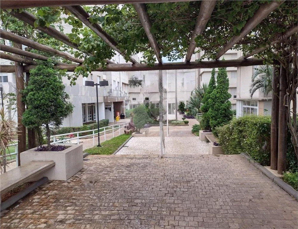 Apartamento de 3 quartos na Ponte Grande 