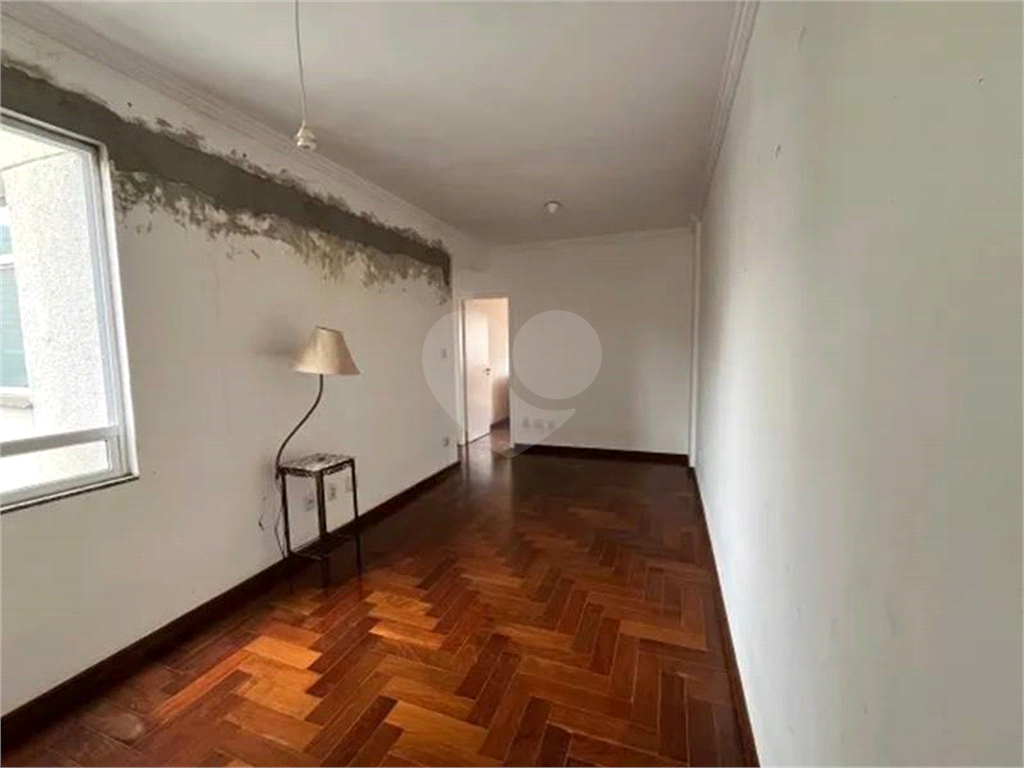 Apartamento a venda na Bela Vista com 2 dormitórios