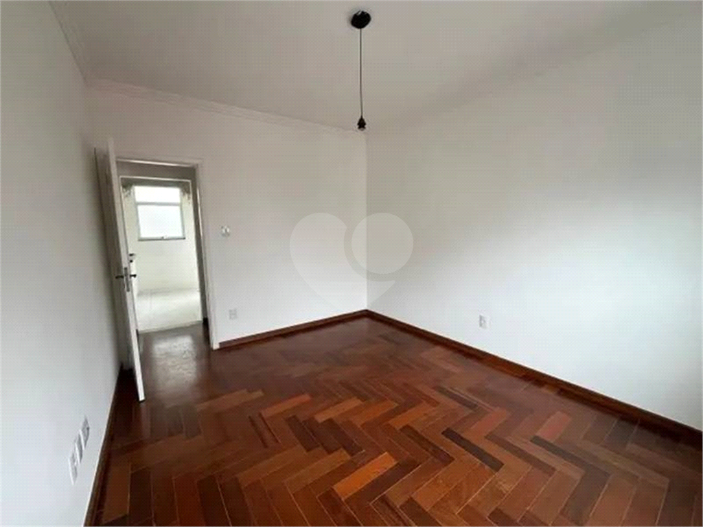 Apartamento a venda na Bela Vista com 2 dormitórios