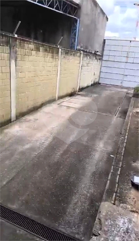 Depósito-Galpão-Armazém para alugar, 1700m² - Foto 34