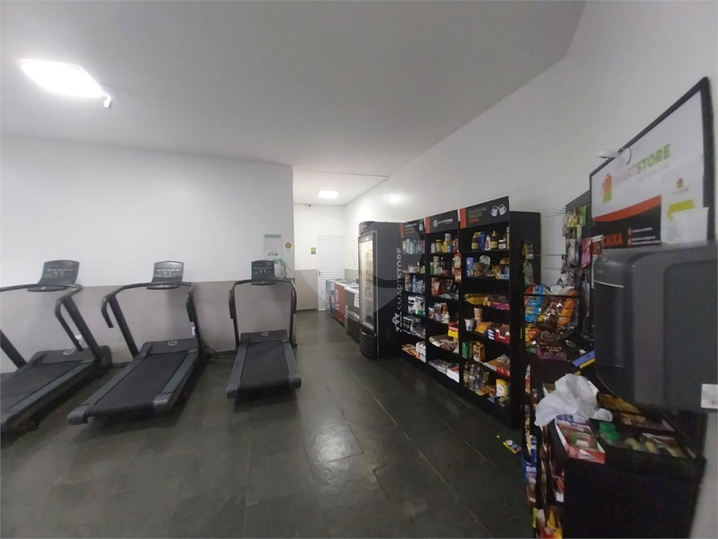Apartamento à venda com 3 quartos, 69m² - Foto 35