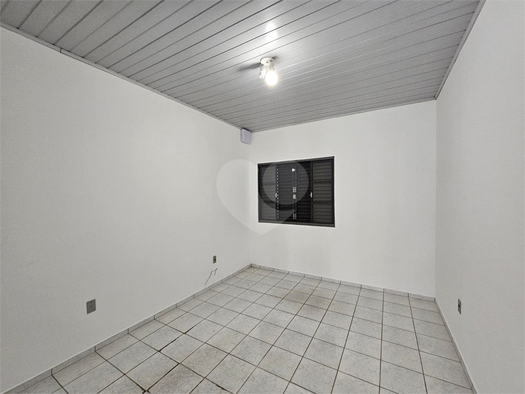 Casa à venda e aluguel com 3 quartos, 130m² - Foto 6