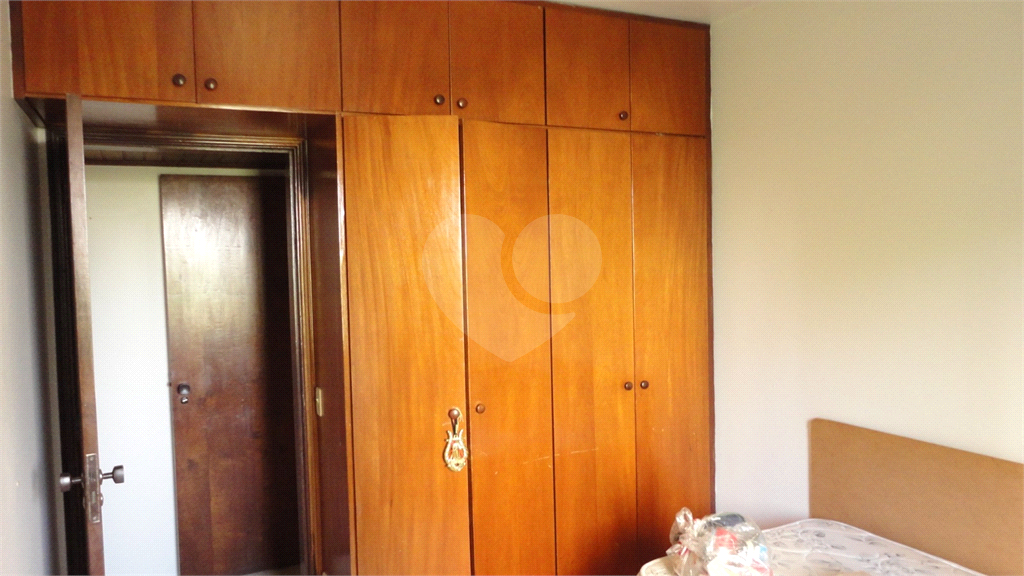 Apartamento à venda com 3 quartos, 105m² - Foto 17