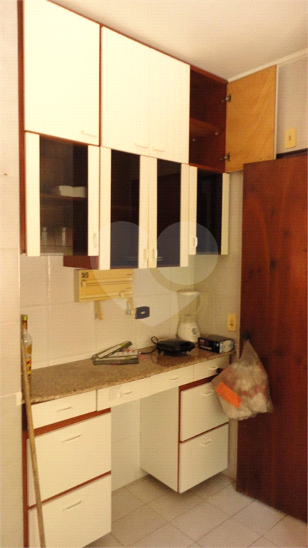 Apartamento à venda com 3 quartos, 105m² - Foto 22