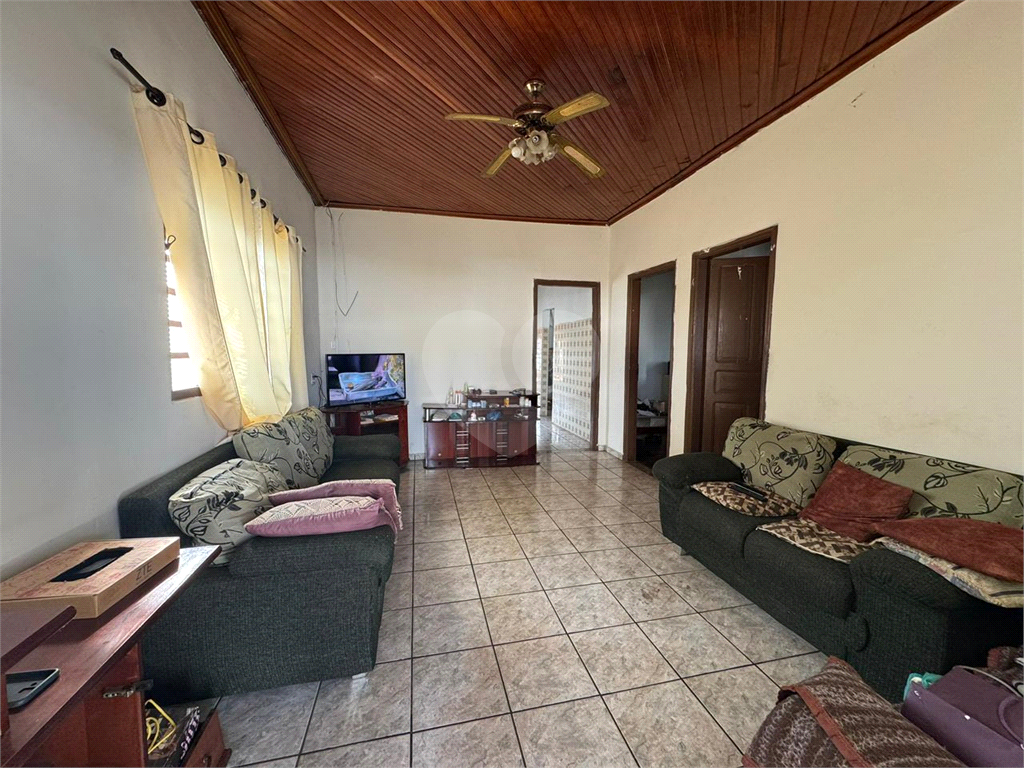 Casa à venda com 3 quartos, 170m² - Foto 18