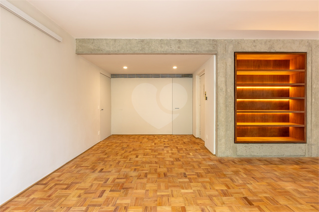 APARTAMENTO À VENDA COM 3 QUARTOS- 2 VAGAS NO JARDIM PAULISTA