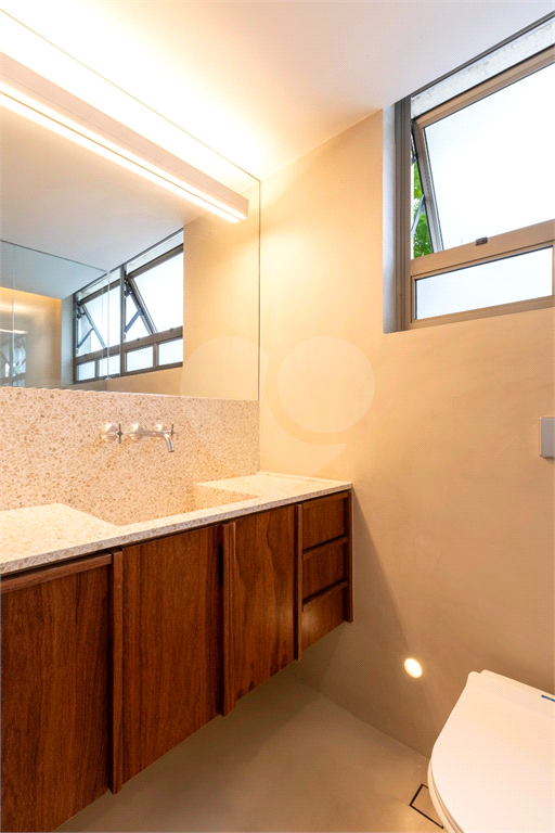 APARTAMENTO À VENDA COM 3 QUARTOS- 2 VAGAS NO JARDIM PAULISTA
