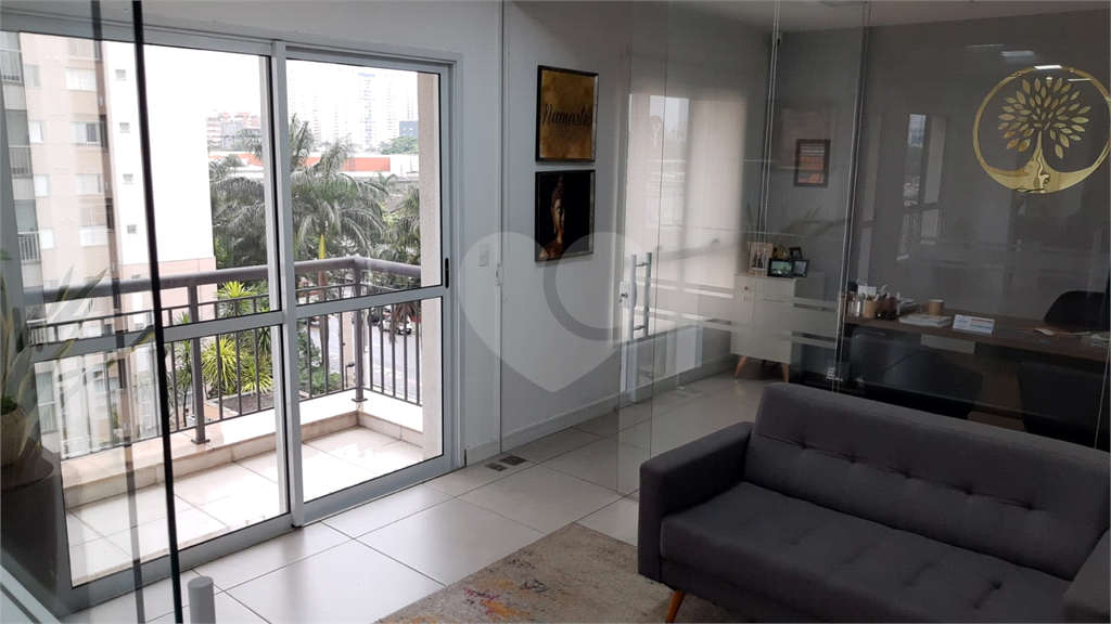CONJUNTO COMERCIAL
