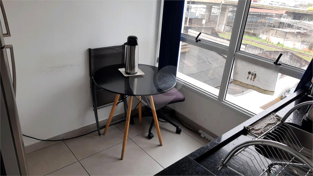 CONJUNTO COMERCIAL