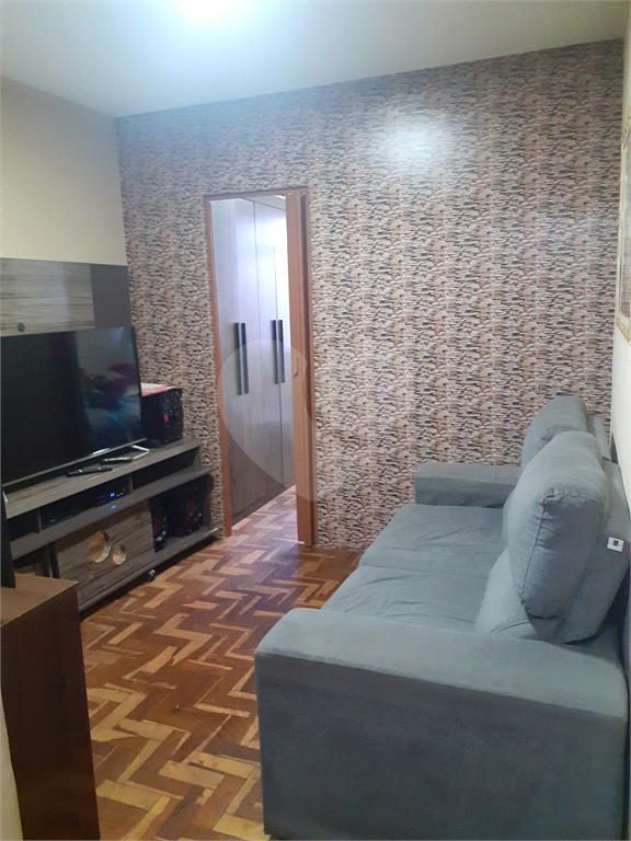 Apartamento à Venda no Bairro do Brás com 52 m² 2 quartos e armário embutido