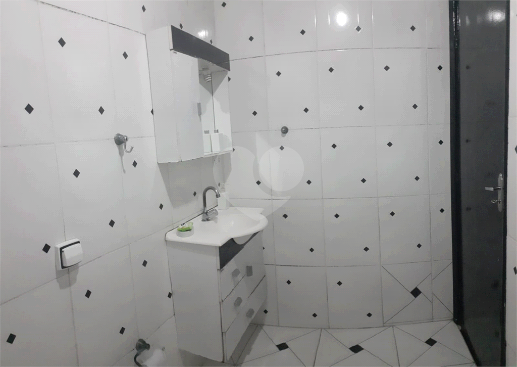 Apartamento à Venda no Bairro do Brás com 52 m² 2 quartos e armário embutido