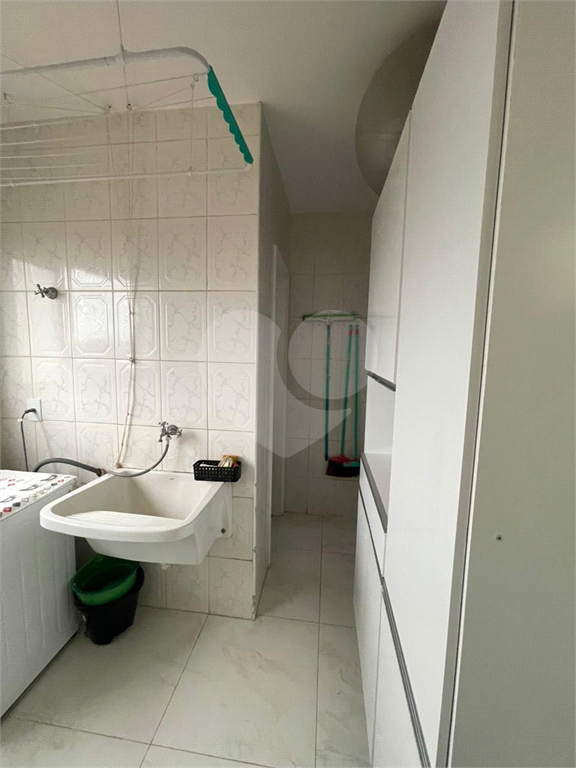 Apartamento à venda com 3 quartos, 100m² - Foto 8