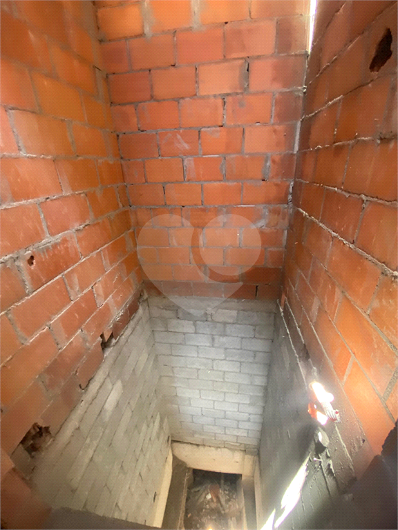APARTAMENTO À VENDA VILA ISOLINA MAZZEI 1 DORMITÓRIO COM SACADA E QUINTAL 