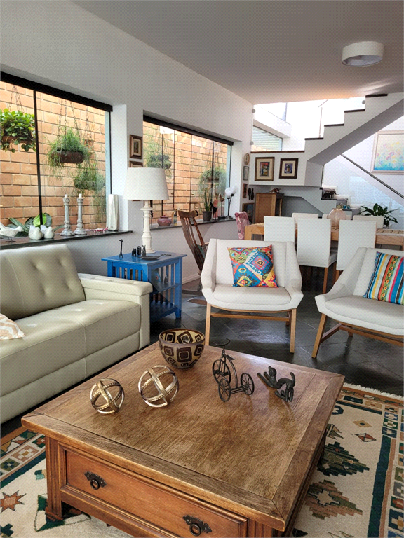 Casa, 4 quartos, 386 m² - Foto 1