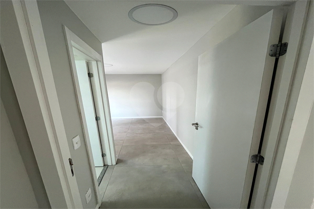 Apartamento com 2 dormitorios e 1 vaga na Barra Funda - Zona Oeste - SP
