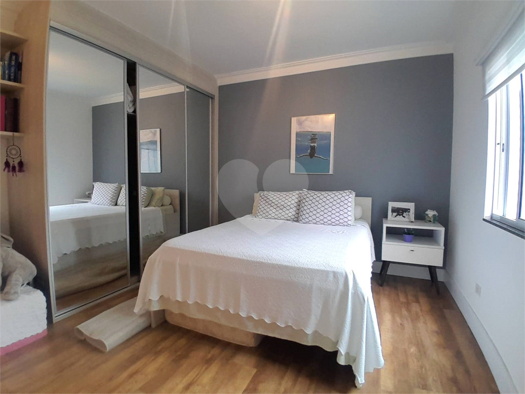 Casa de Condomínio à venda com 3 quartos, 250m² - Foto 13