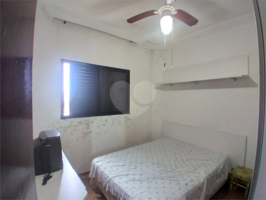 Apartamento à venda com 1 quarto, 60m² - Foto 18