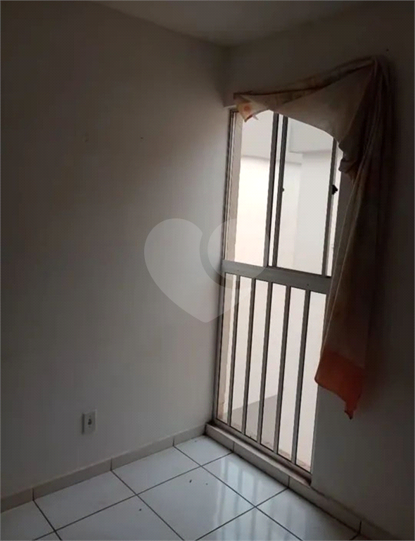 Apartamento à venda com 2 quartos, 42m² - Foto 12