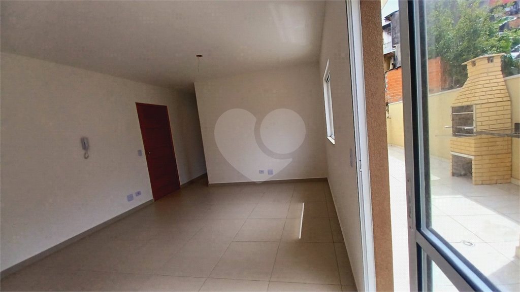 Cond NOVO –  57 m2 + 35 m área de churrasqueira ( Cobertura )  – Área total de 92 m2 - Vl Isolina