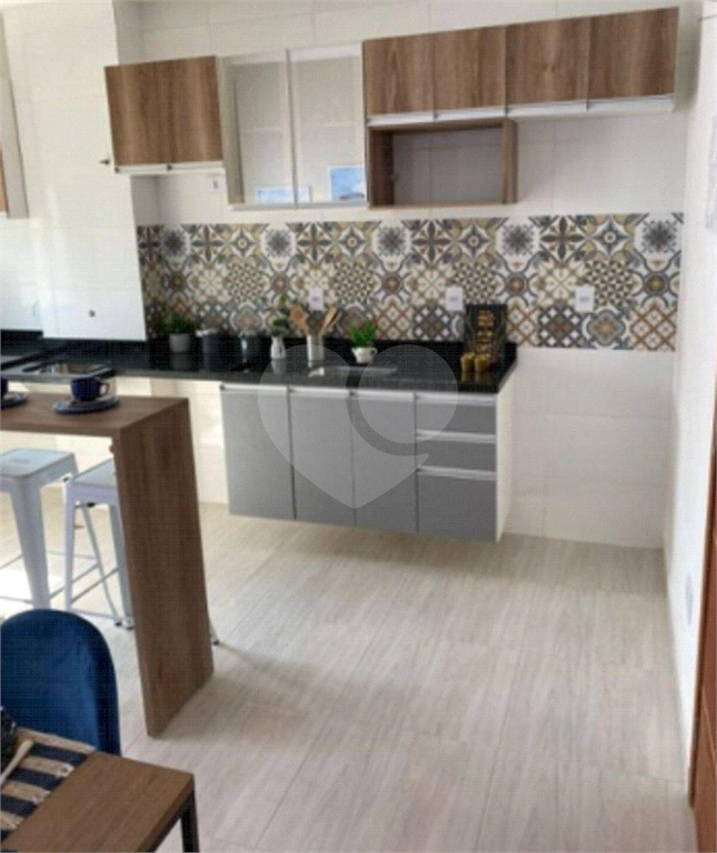 APARTAMENTO em TREMEMBÉ