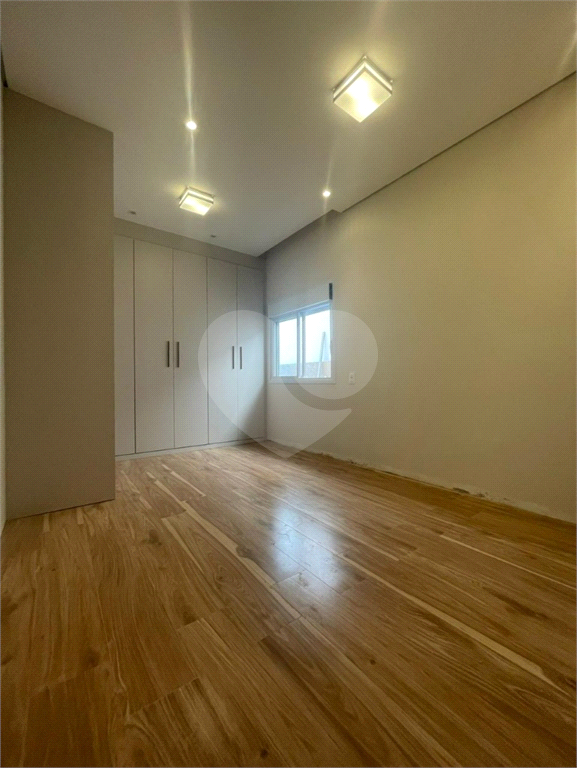 Casa à venda com 3 quartos, 165m² - Foto 9