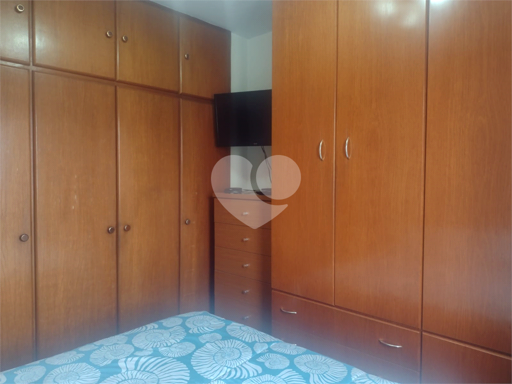 APARTAMENTO em VILA ROMANA