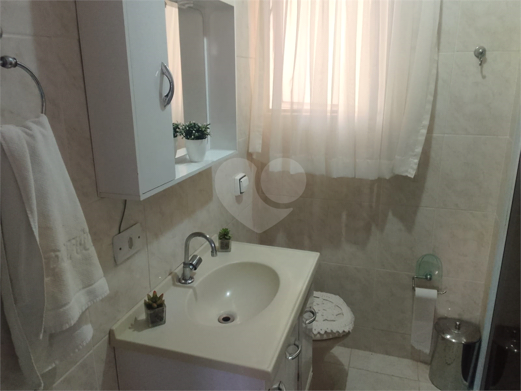 Apartamento em Osasco, Km 18, excelente local, 76m², 2 quartos, 1 banheiro, sala, 1 vaga coberta