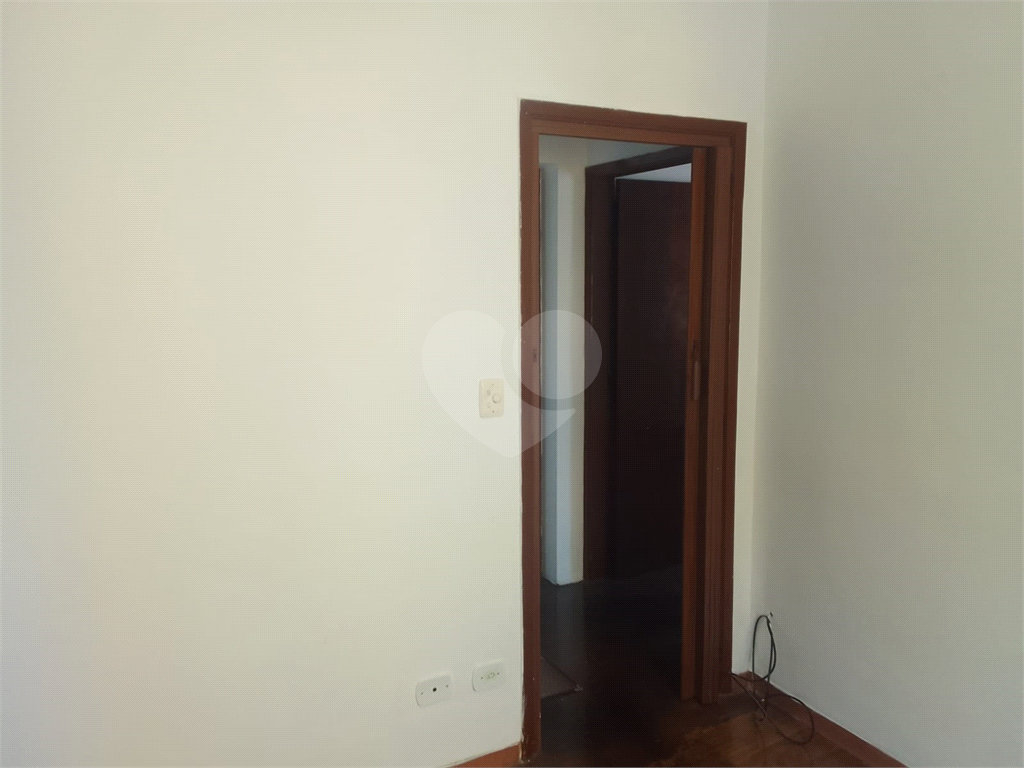 Apartamento em Osasco, Km 18, excelente local, 76m², 2 quartos, 1 banheiro, sala, 1 vaga coberta