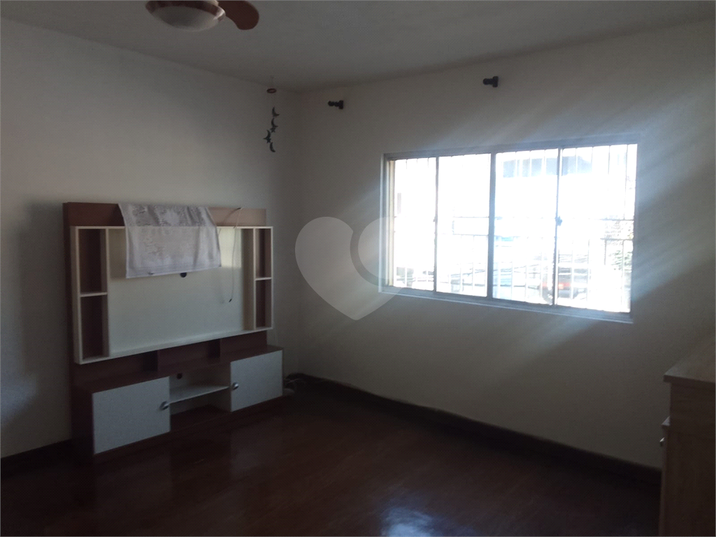 Apartamento em Osasco, Km 18, excelente local, 76m², 2 quartos, 1 banheiro, sala, 1 vaga coberta