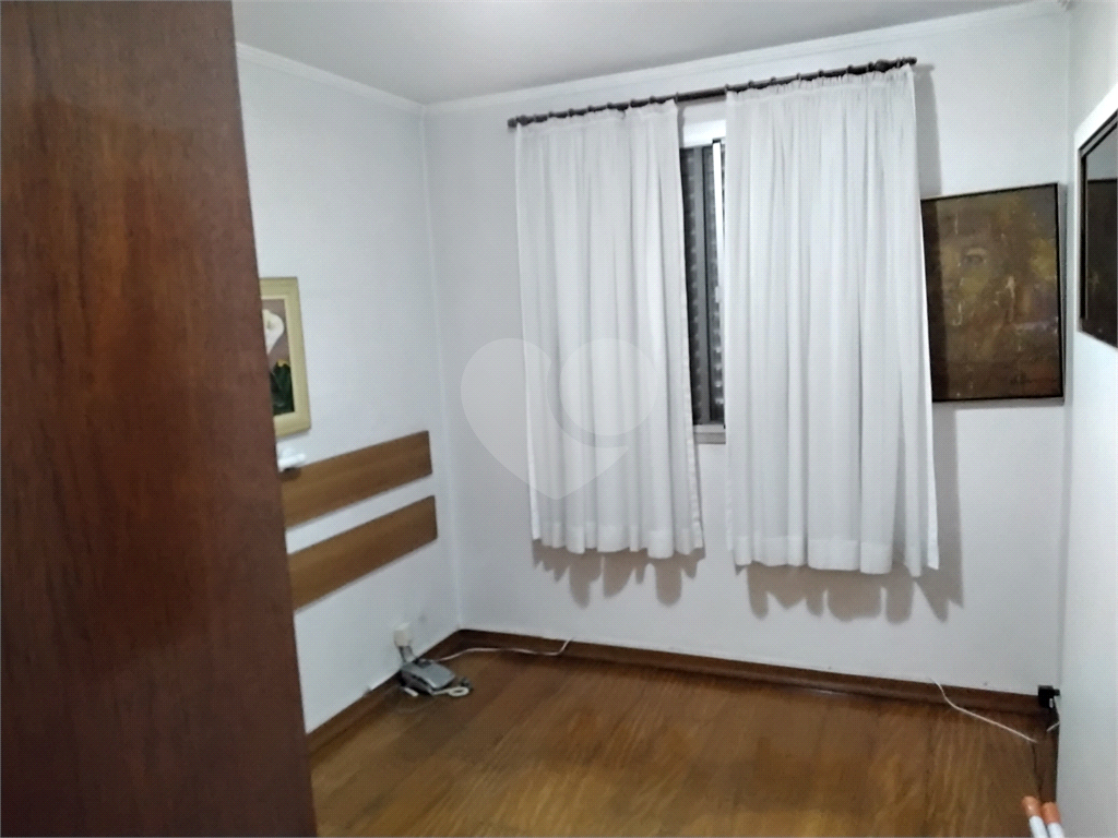 Apartamento à venda com 2 quartos, 55m² - Foto 12