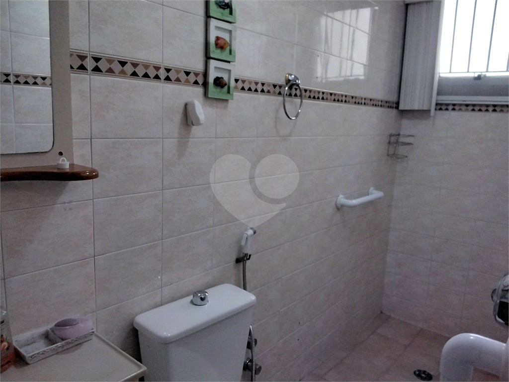 Apartamento à venda com 2 quartos, 55m² - Foto 19