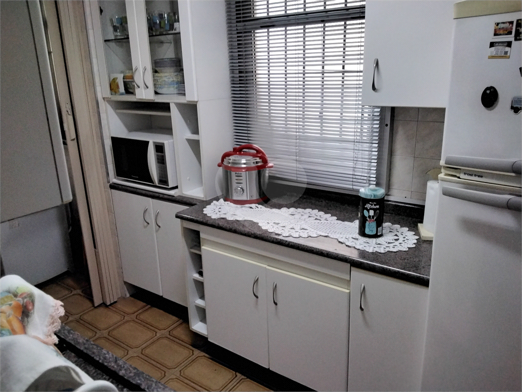 Apartamento à venda com 2 quartos, 55m² - Foto 9