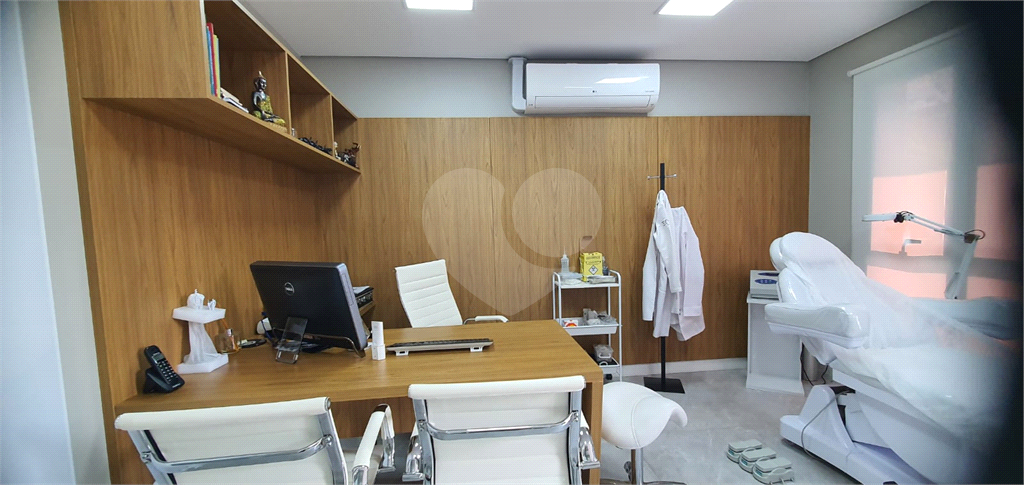 Imóvel 145m² clínica médica mobiliada, pronta com 5 salas cozinha e vaga Vila Hamburquesa Vila Lobos