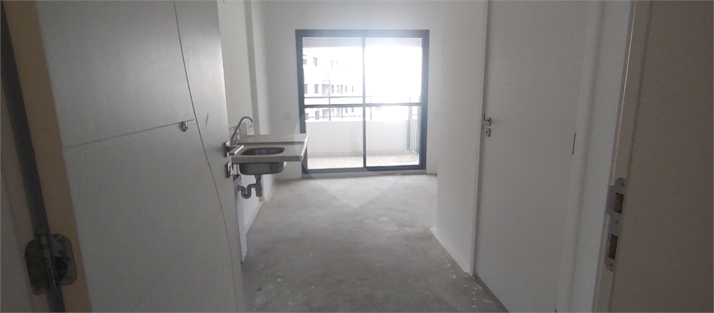 Apartamento à venda e aluguel com 1 quarto, 26m² - Foto 18